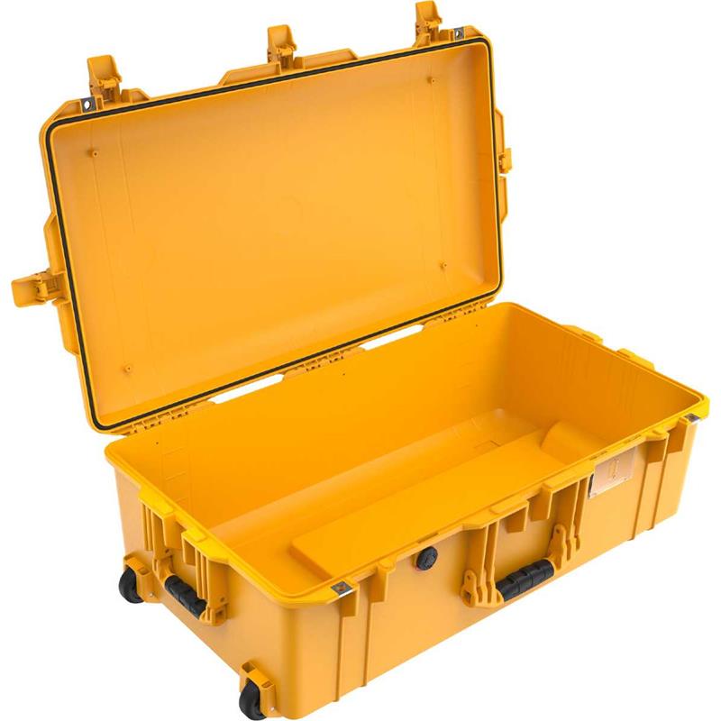 Peli 1615 AIR Case No Foam-5